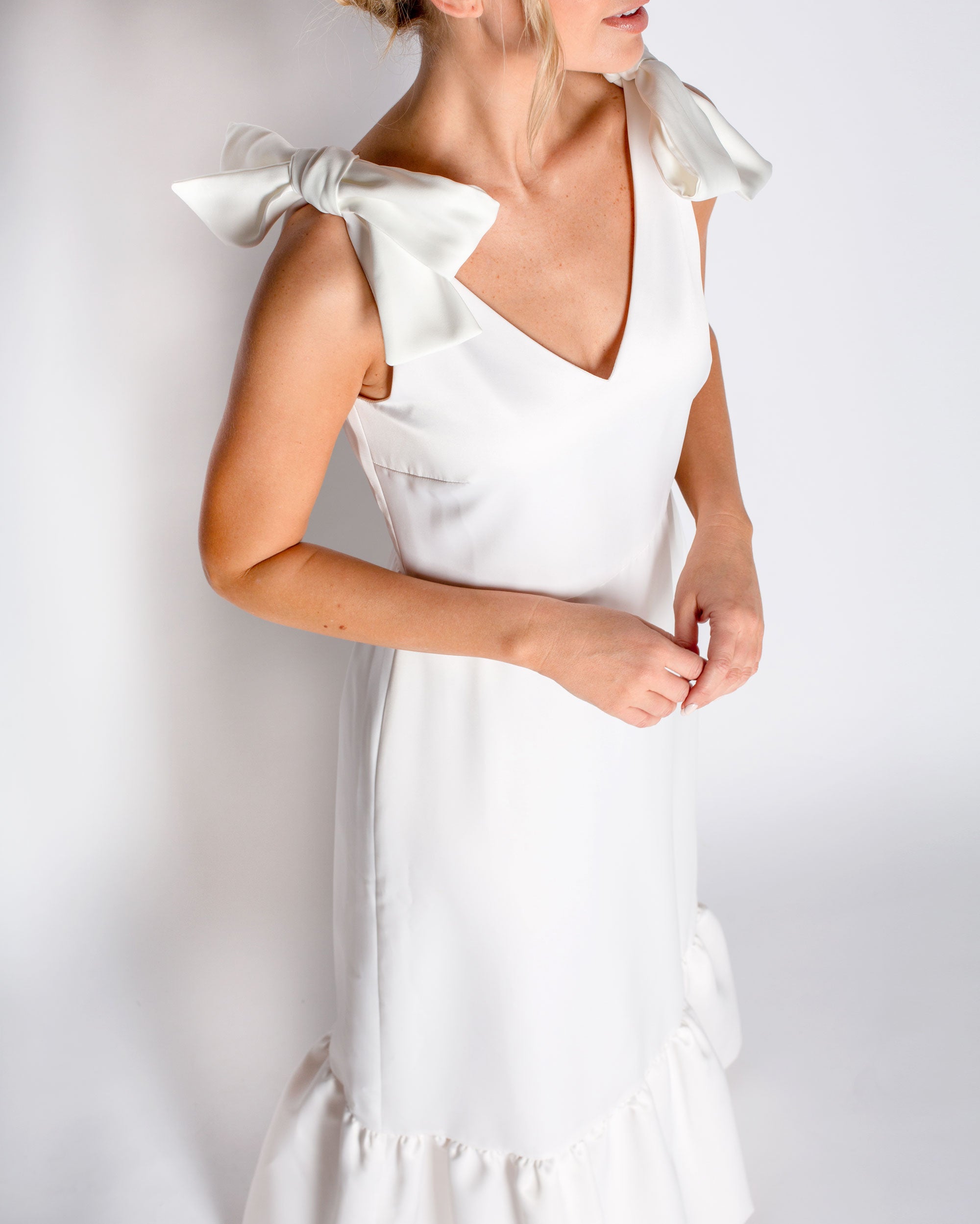 Shoulder Bows - Main Image