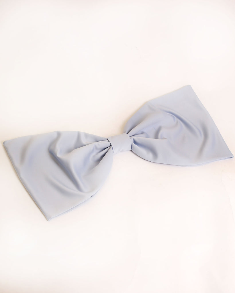 Bow Wrap in Satin