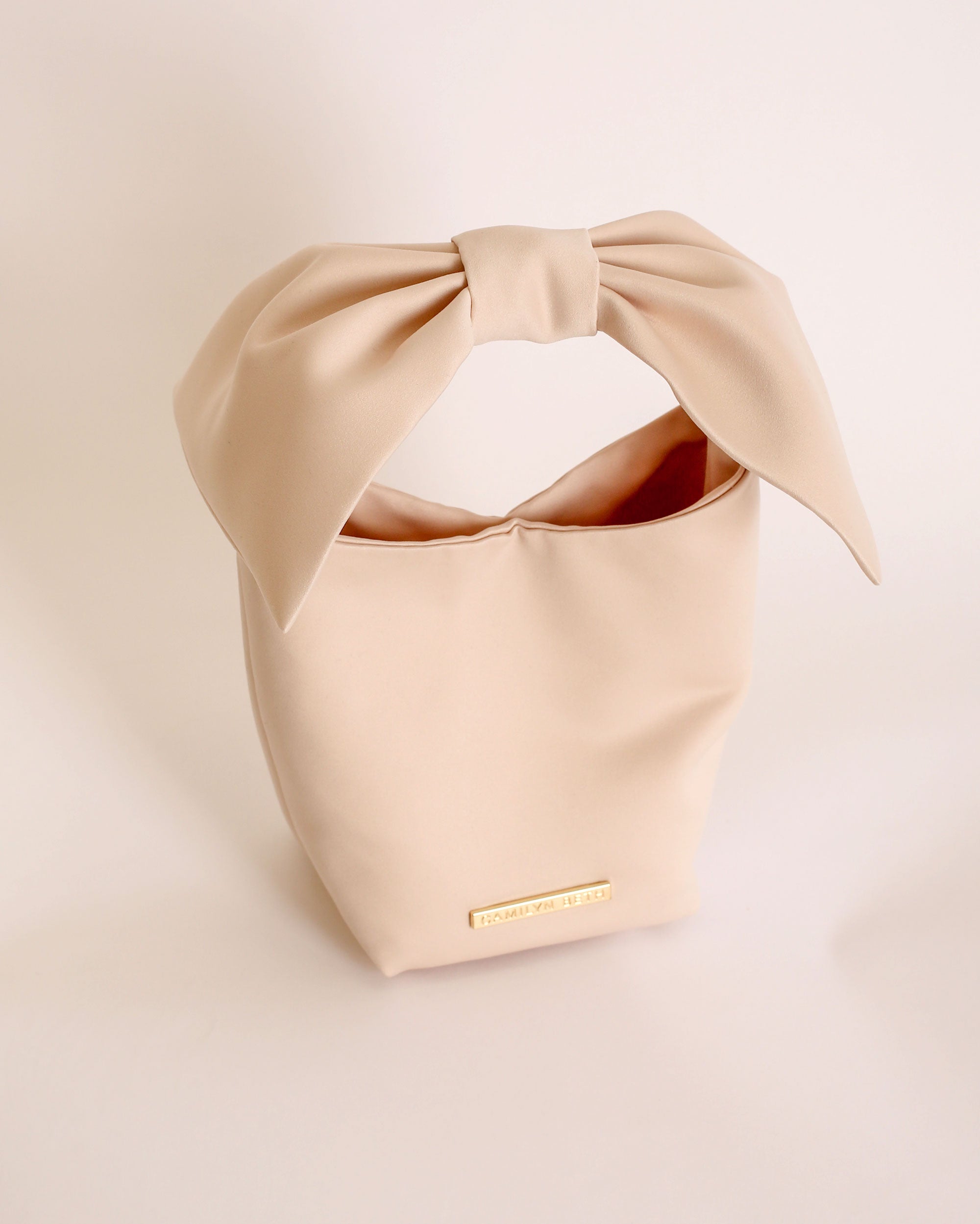 The Bow Handbag