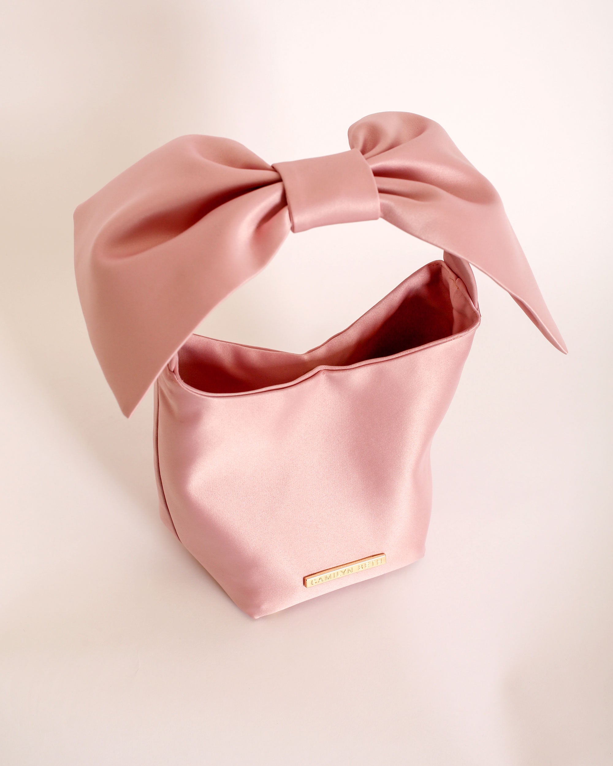 The Bow Handbag