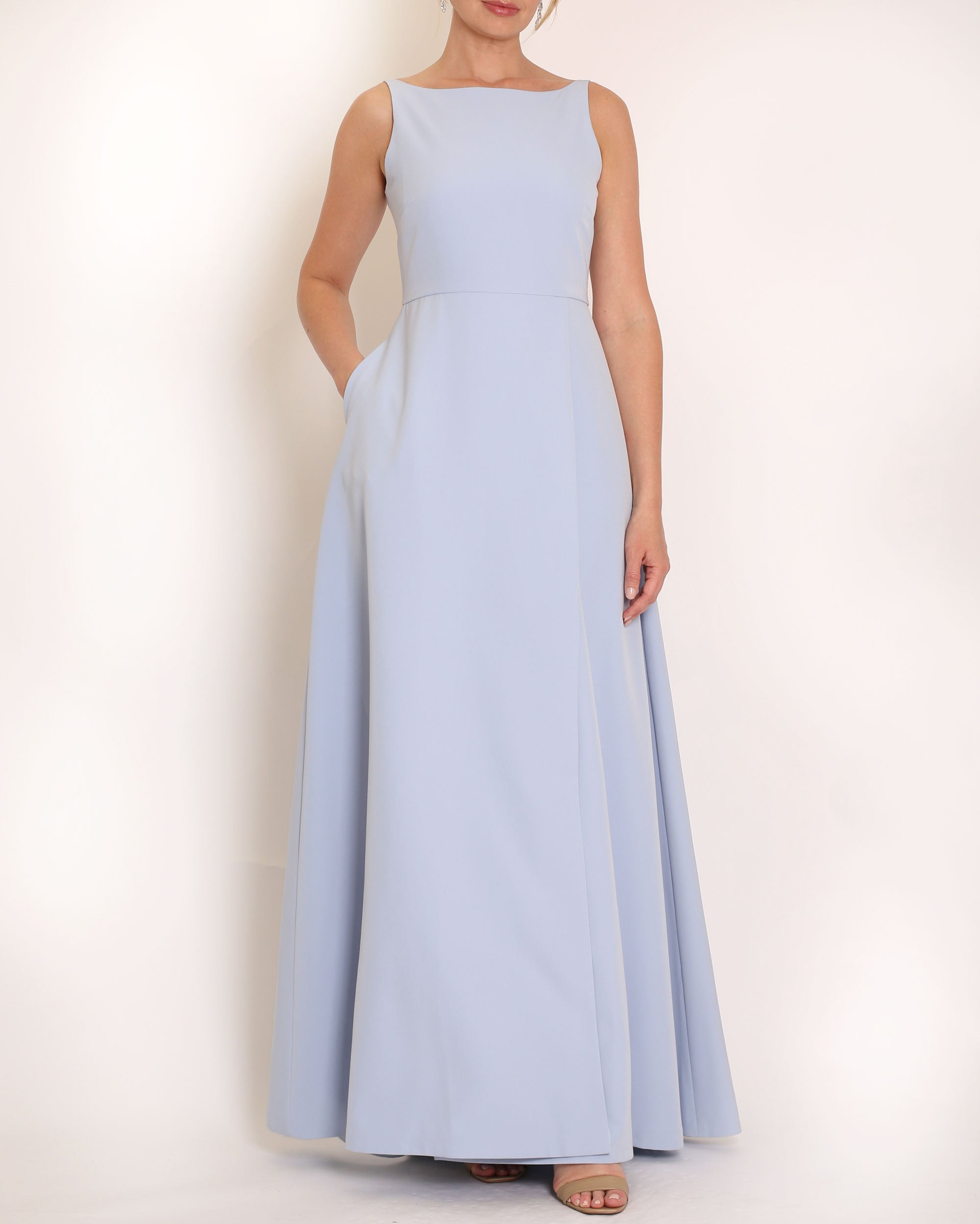 The Elizabeth Gown