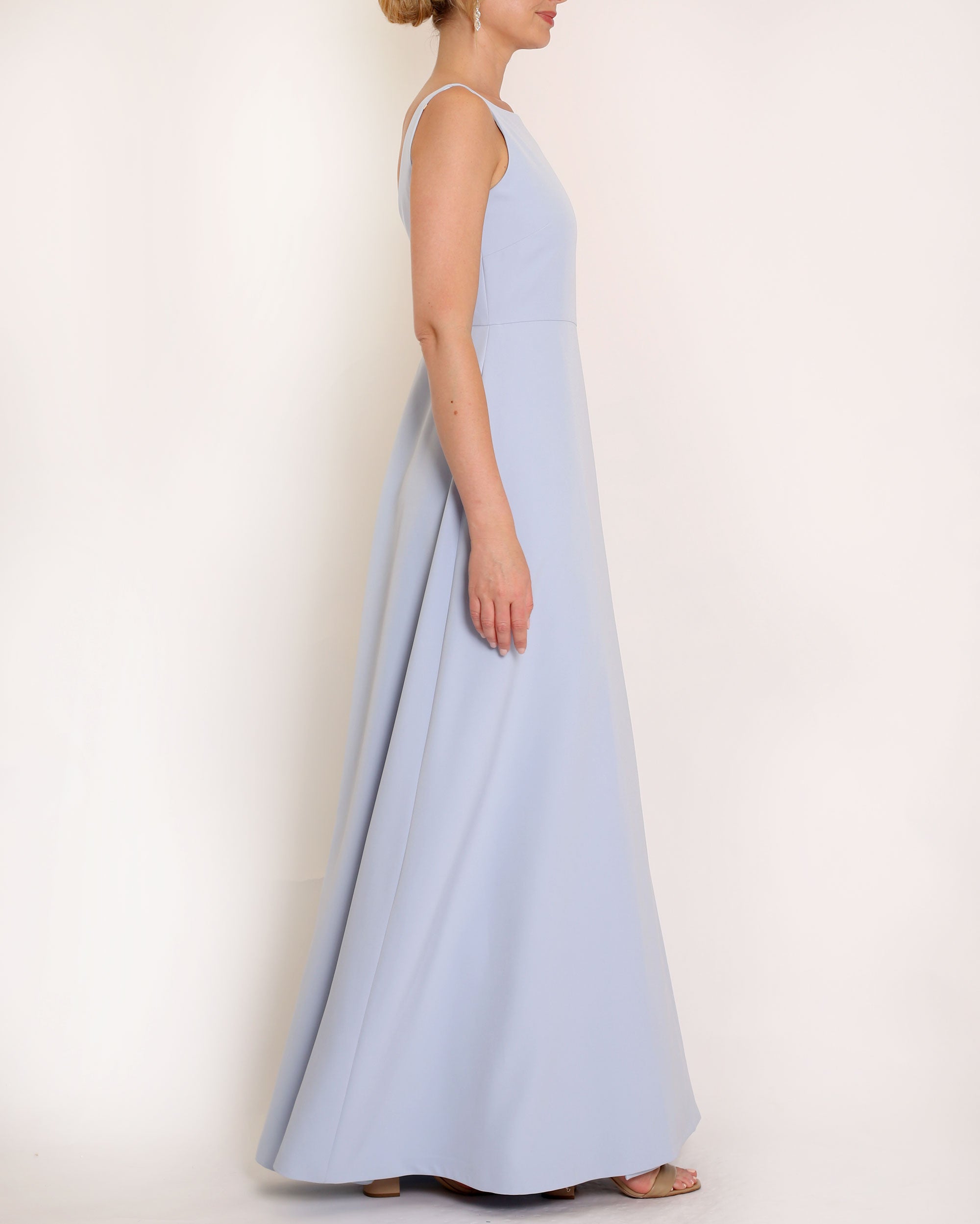The Elizabeth Gown