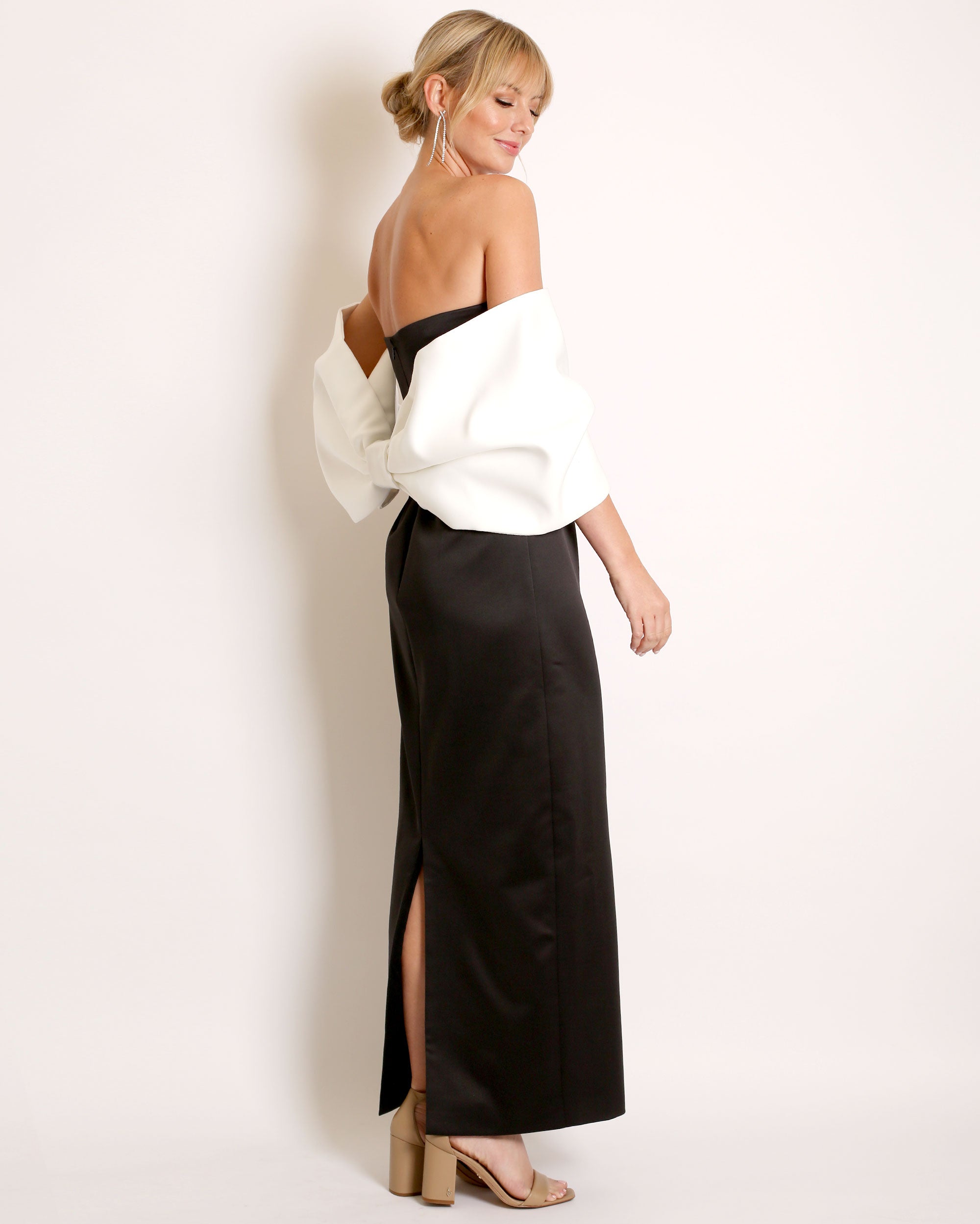 Bow Wrap in Satin