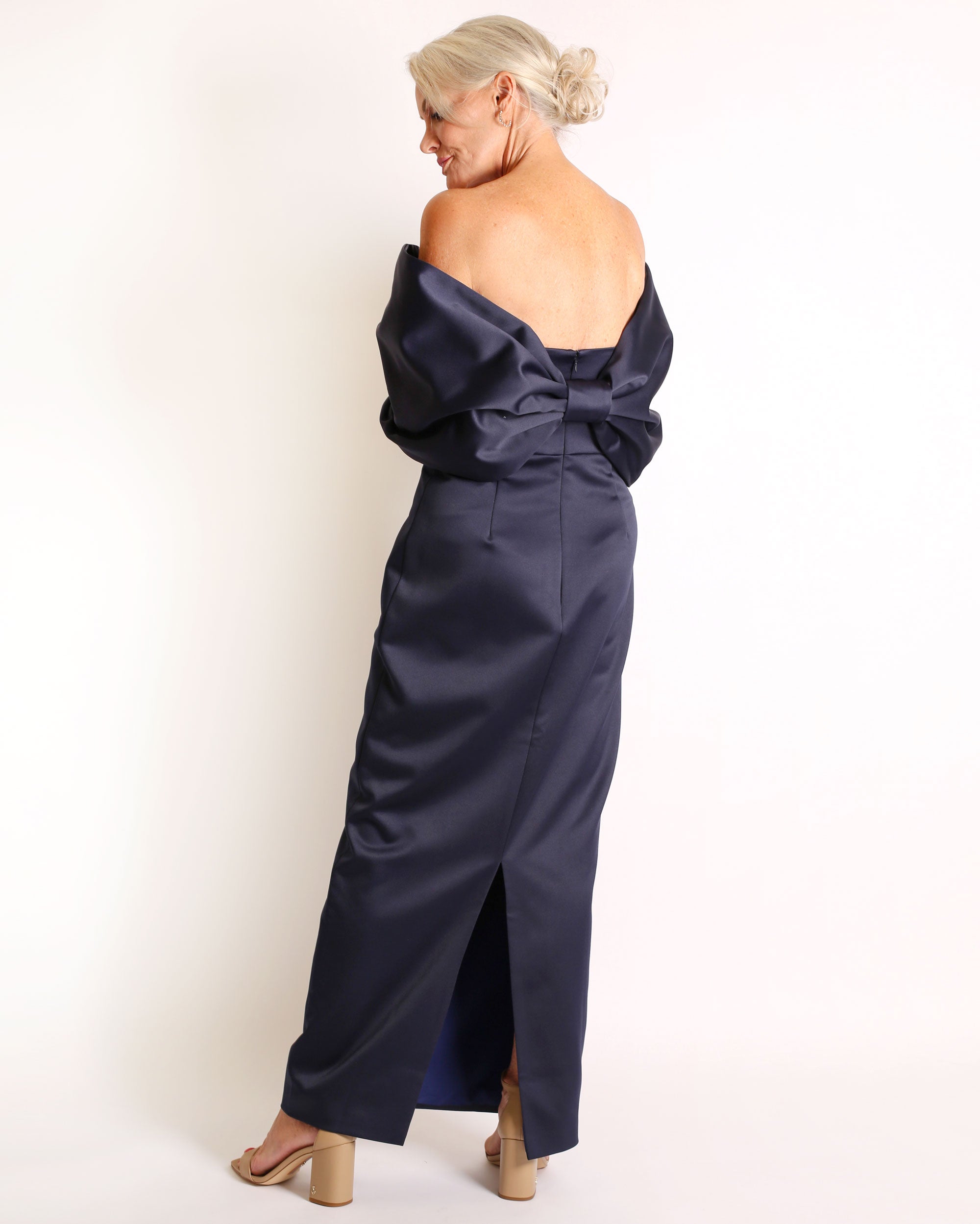 Bow Wrap in Satin