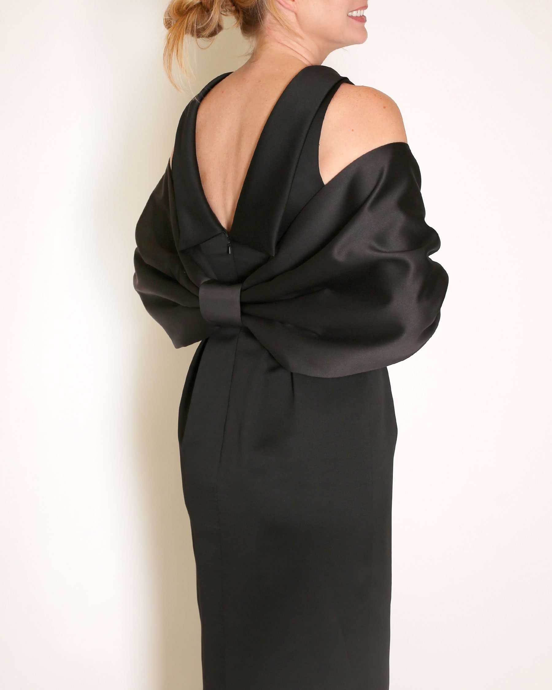 Bow Wrap in Satin