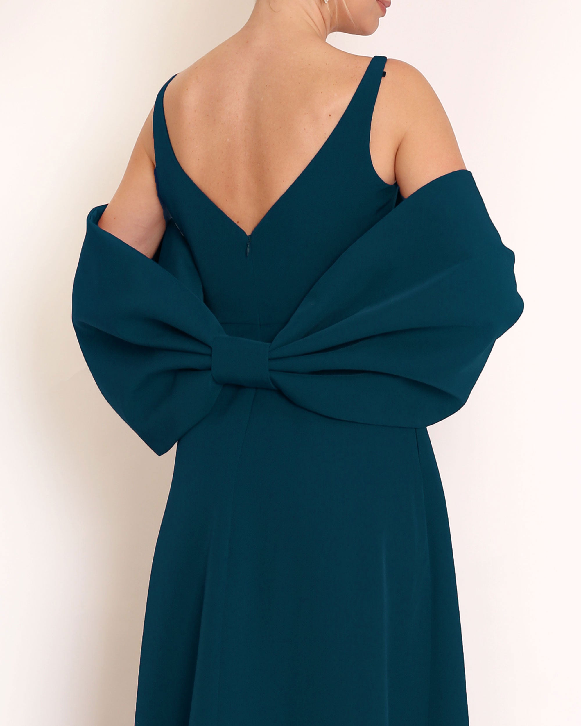 Bow Wrap in Crepe