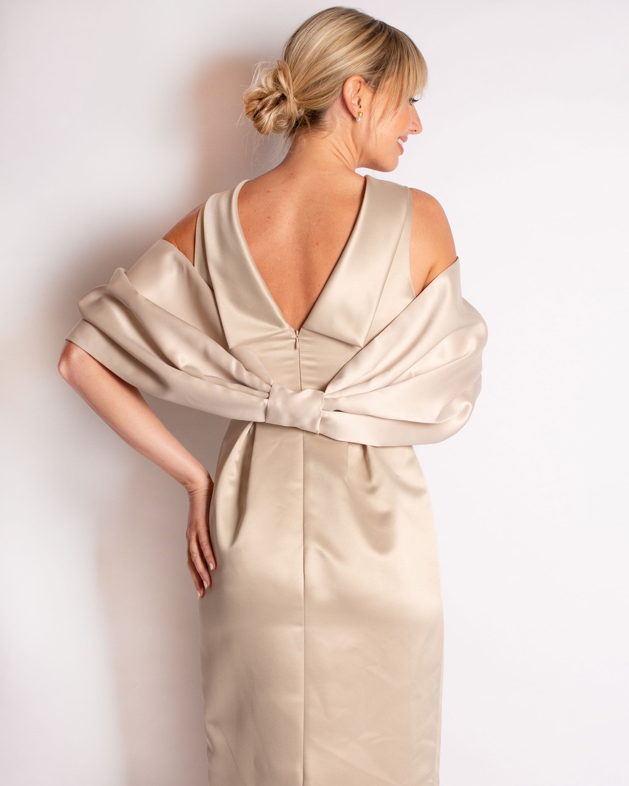 Bow Wrap in Satin