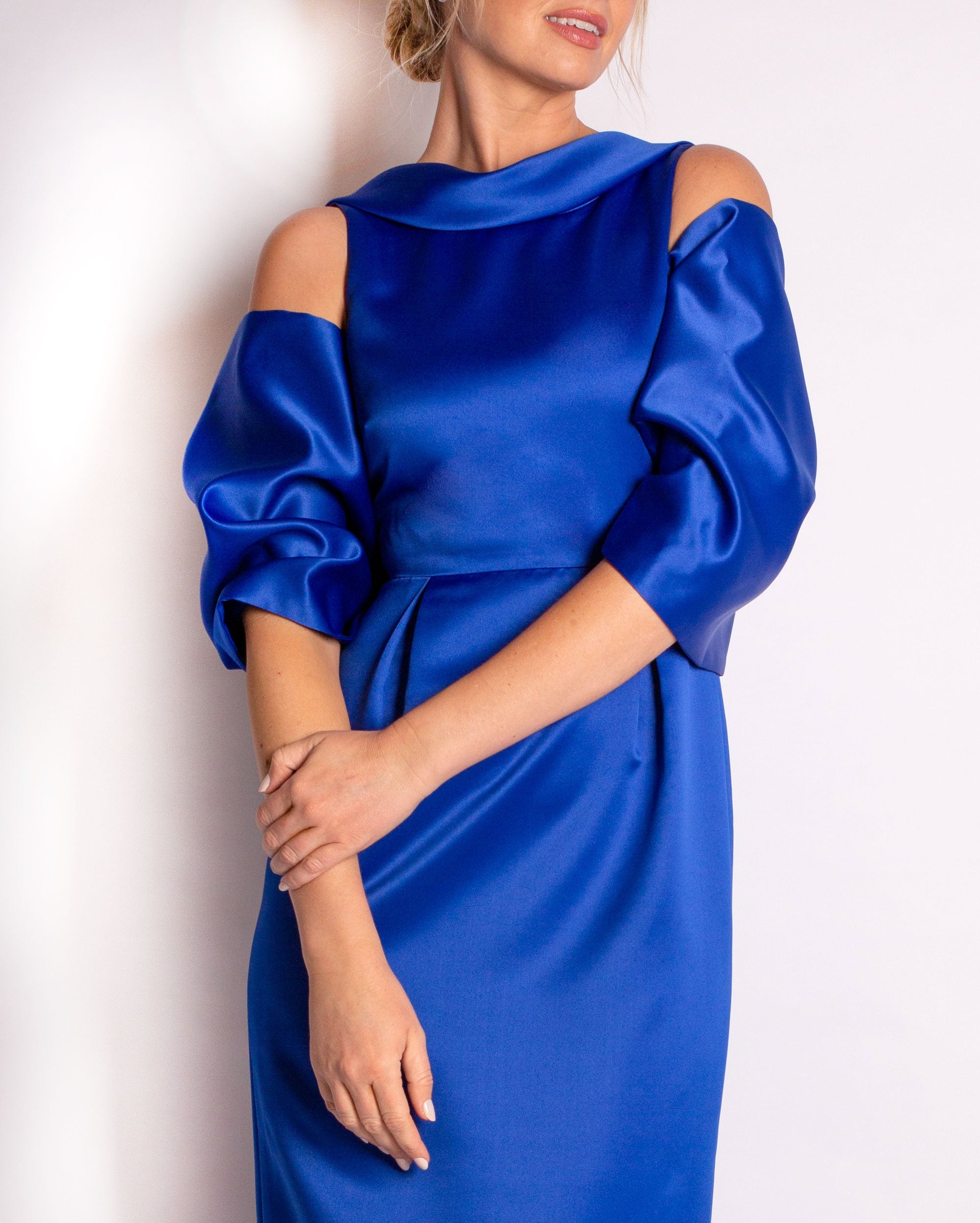 Bow Wrap in Satin
